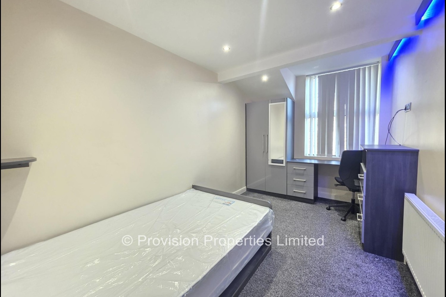 Cliff+Road%2C+Hyde+Park%2C+LS6