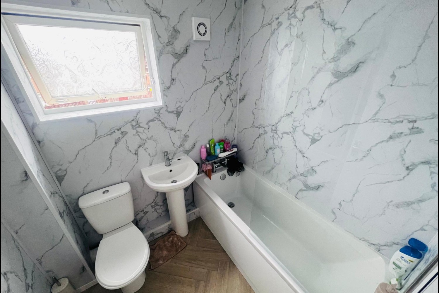 Consort+View%2C+Hyde+Park%2C+LS3