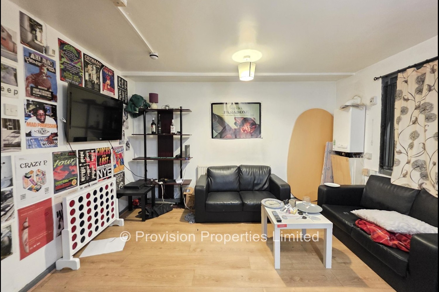 3 Bedroom Flat, Hyde Park, Leeds