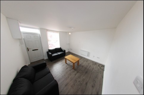 1 bedroom duplex flat in Leeds