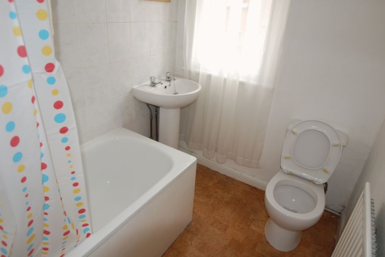 Manor+Terrace%2C+Hyde+Park%2C+LS6