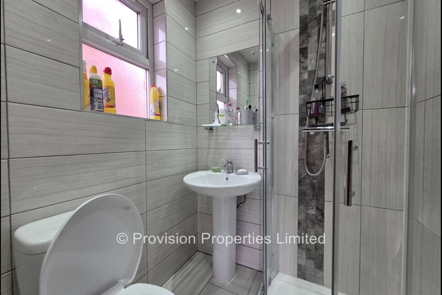 Thornville+Mount%2C+Hyde+Park%2C+LS6