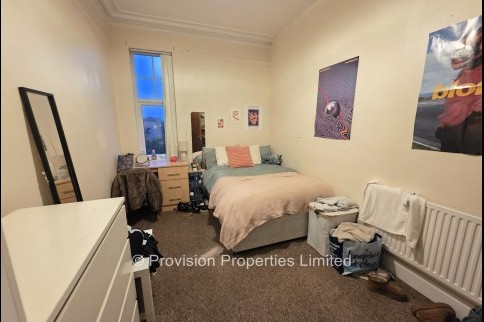 Regent+Park+Terrace%2C+Hyde+Park%2C+LS6