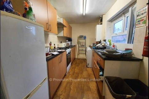 Brudenell+Mount%2C+Hyde+Park%2C+LS6