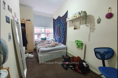 Brudenell+Mount%2C+Hyde+Park%2C+LS6