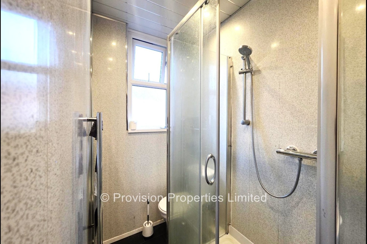 Mayville+Place%2C+Hyde+Park%2C+LS6