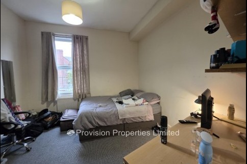 Ash+Grove%2C+Hyde+Park%2C+LS6