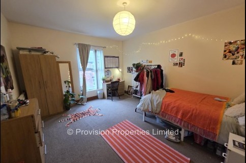 Brudenell+Mount%2C+Hyde+Park%2C+LS6