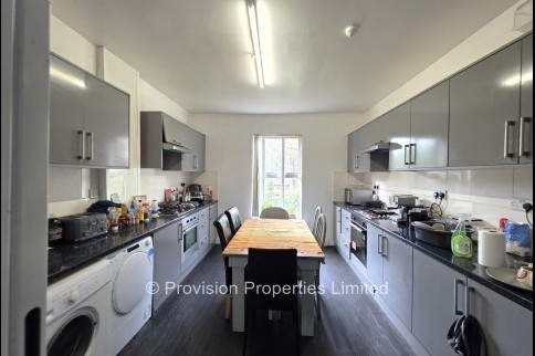 Cardigan+Road%2C+Headingley%2C+LS6