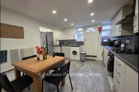 Cardigan+Lane%2C+Burley%2C+LS4