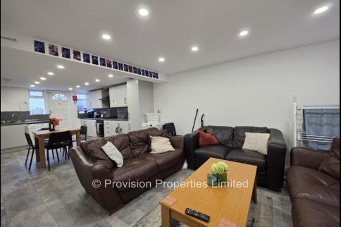 Cardigan+Lane%2C+Burley%2C+LS4