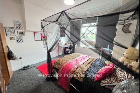 Cardigan+Lane%2C+Burley%2C+LS4