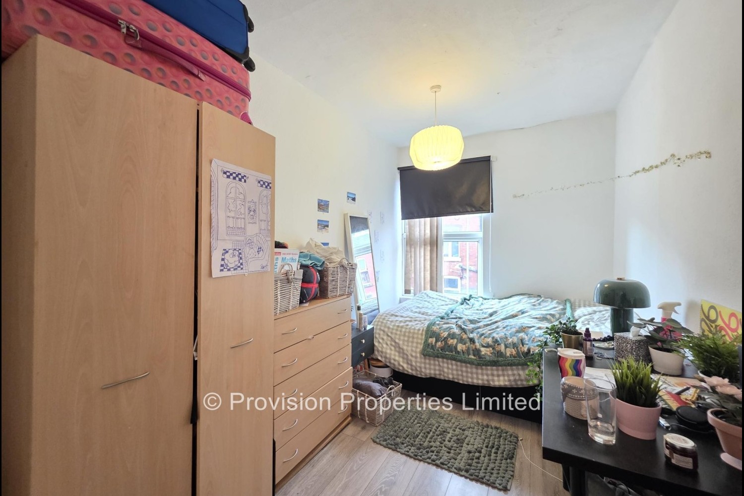 Welton+Place%2C+Hyde+Park%2C+LS6