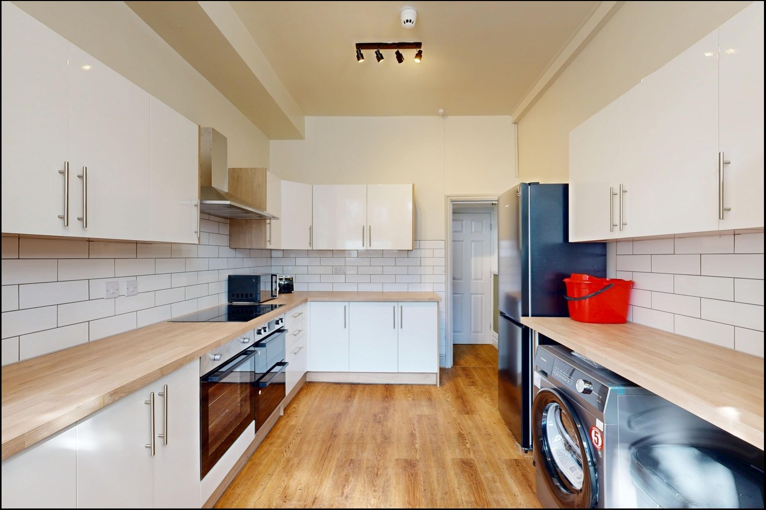 Ash+Grove%2C+Hyde+Park%2C+LS6