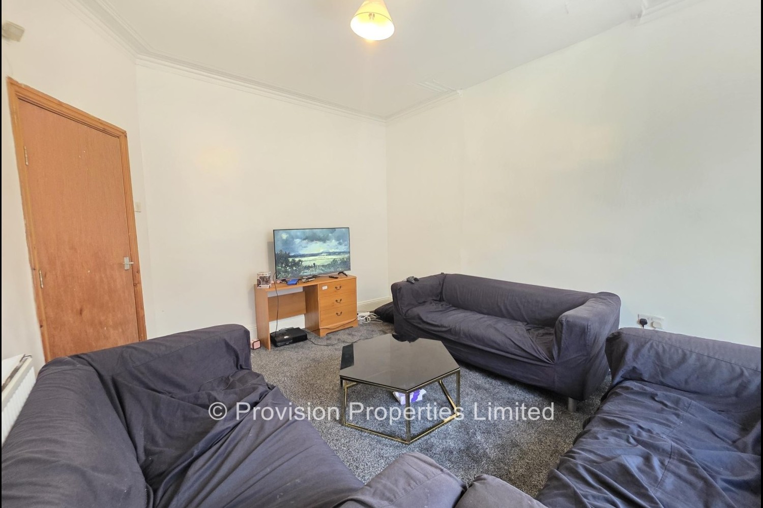 Welton+Mount%2C+Hyde+Park%2C+LS6