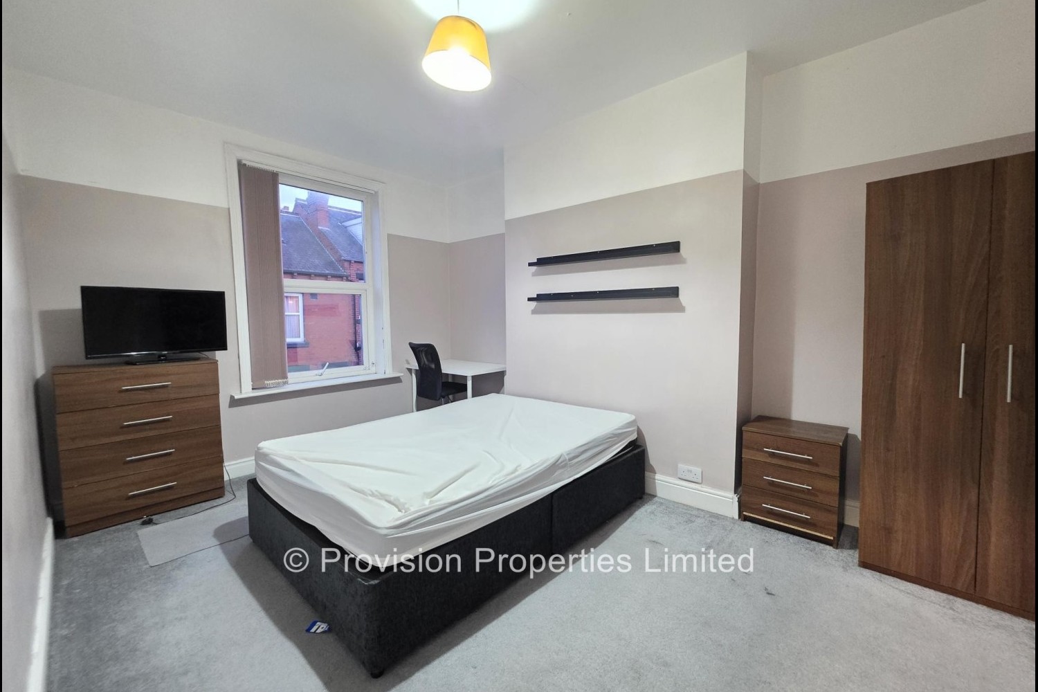 Delph+Lane%2C+Woodhouse%2C+LS6