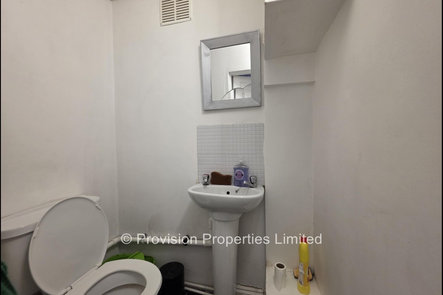 Headingley+Crescent%2C+Headingley%2C+LS6