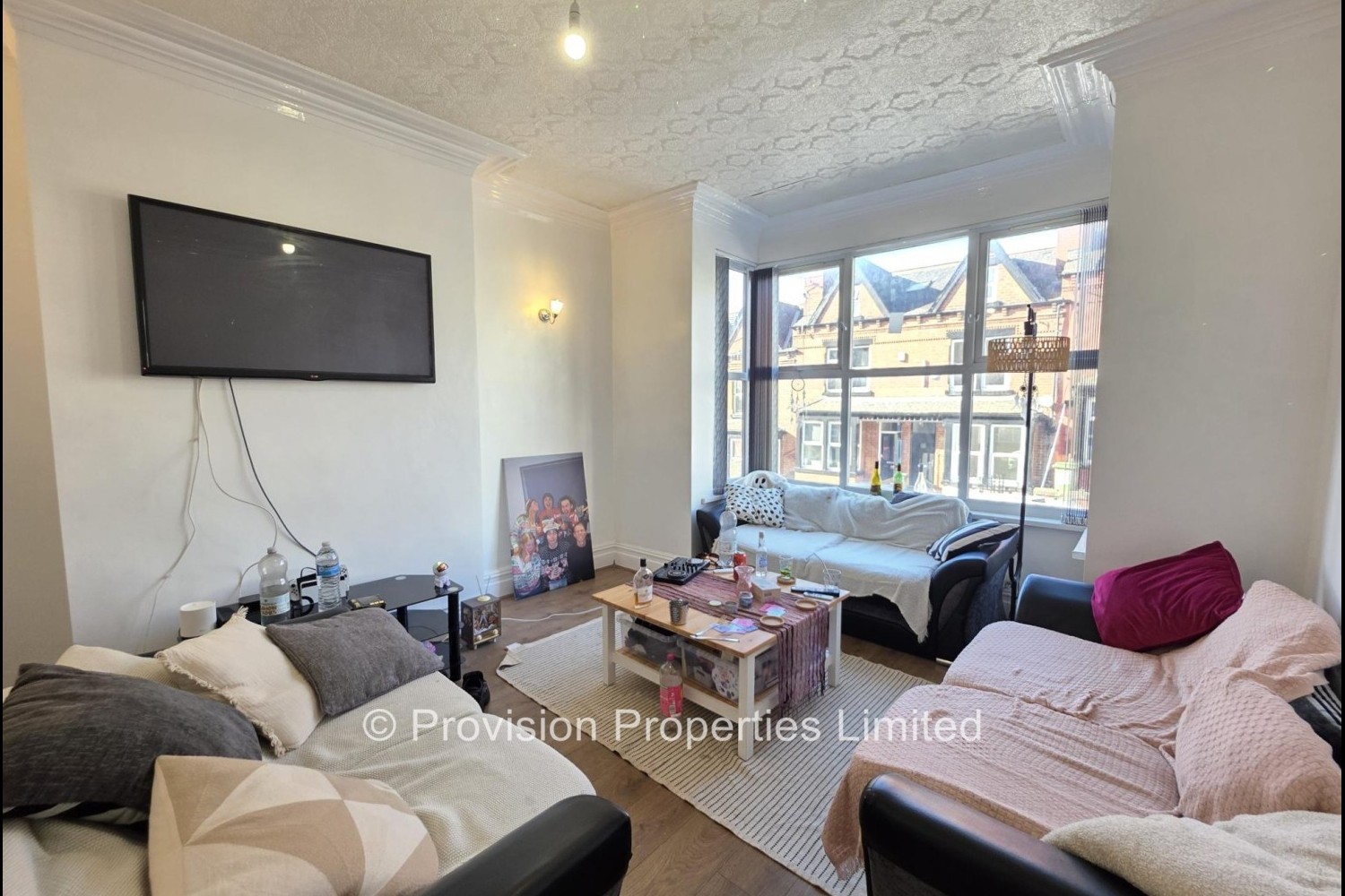 6 Bedroom Property Hyde Park