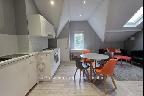 Norville+Terrace%2C+Headingley%2C+LS6