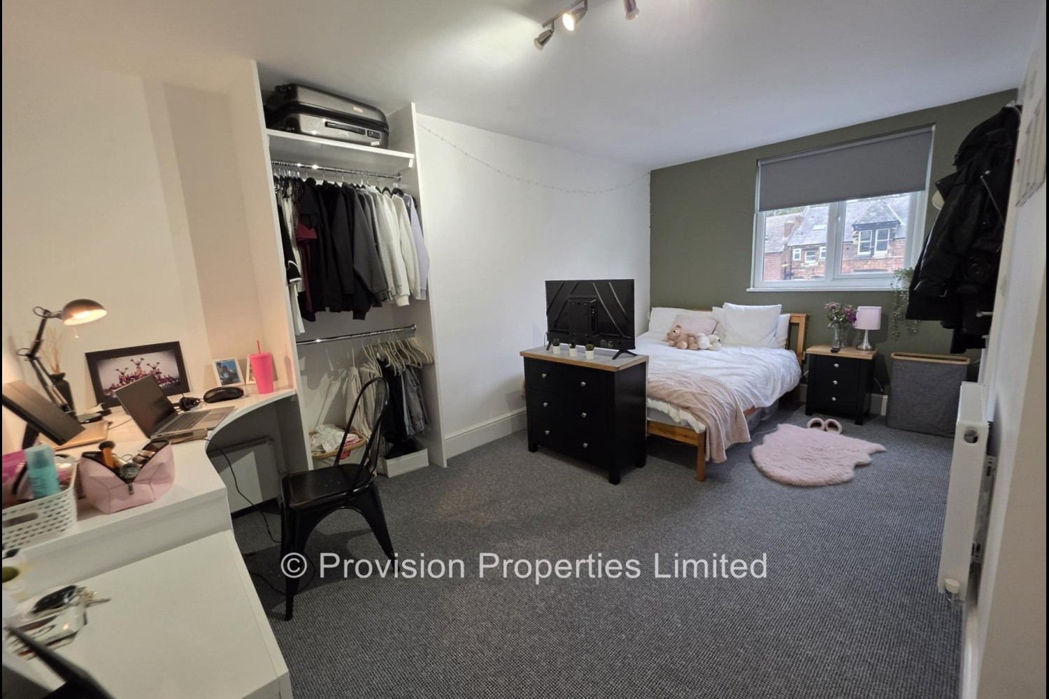 Kelso+Road%2C+Hyde+Park%2C+LS2