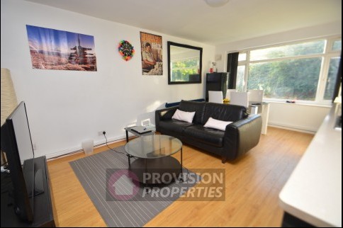 3 Bedroom Properties to Let Hyde Park