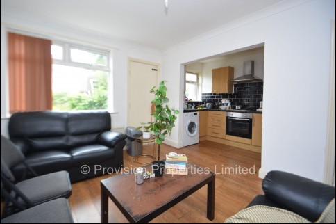 3 Bedroom for rent Leeds