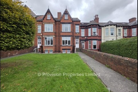 8 Bedroom House Brudenell Road