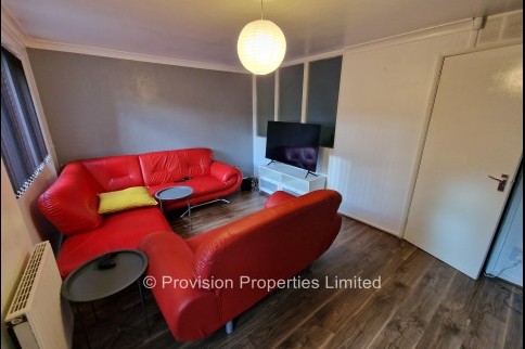 3 Bedroom Student Properties Leeds