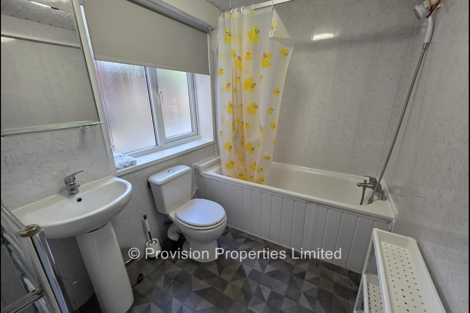 Cardigan+Road%2C+Hyde+Park%2C+LS6