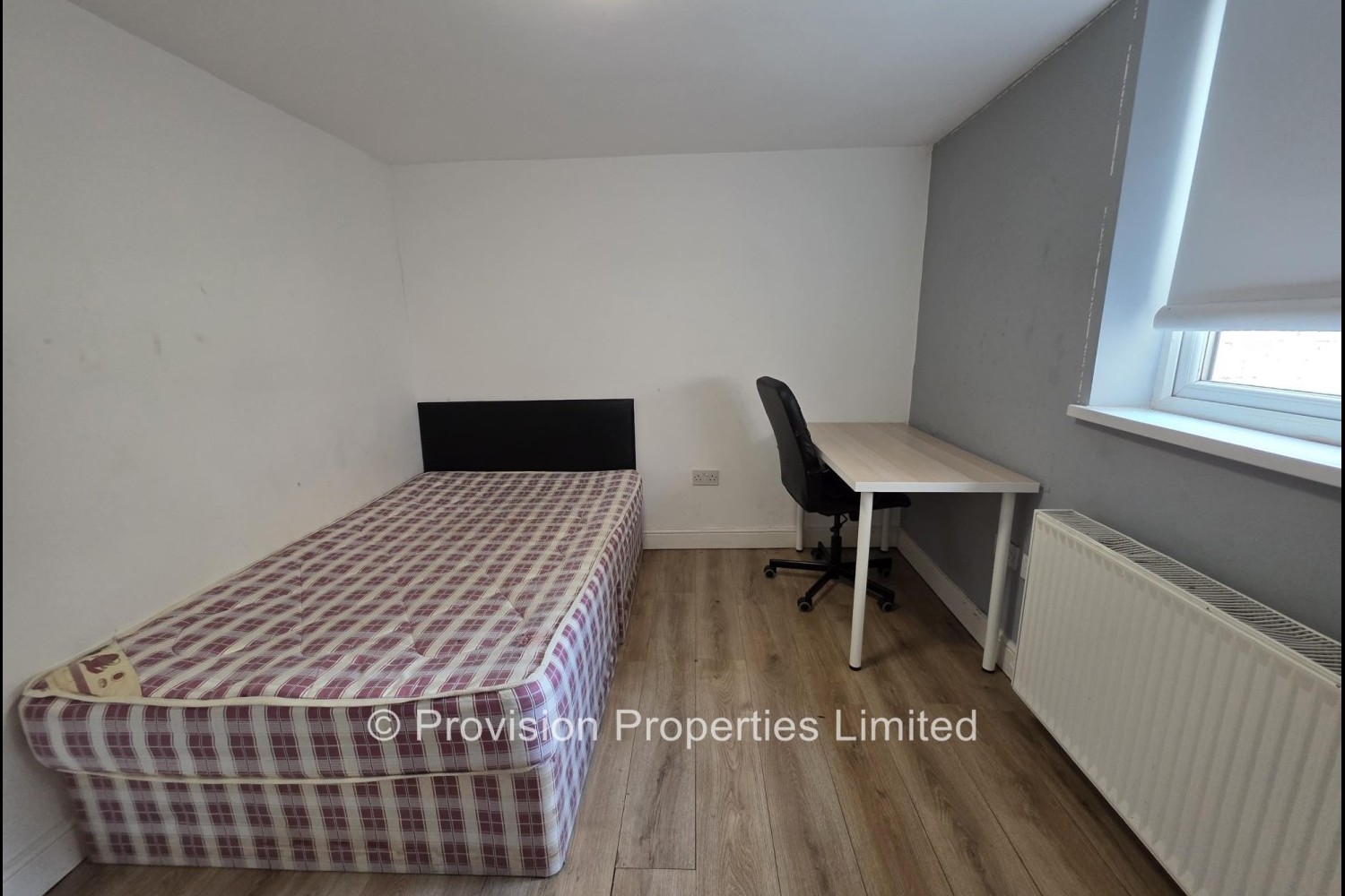 Cardigan+Road%2C+Hyde+Park%2C+LS6