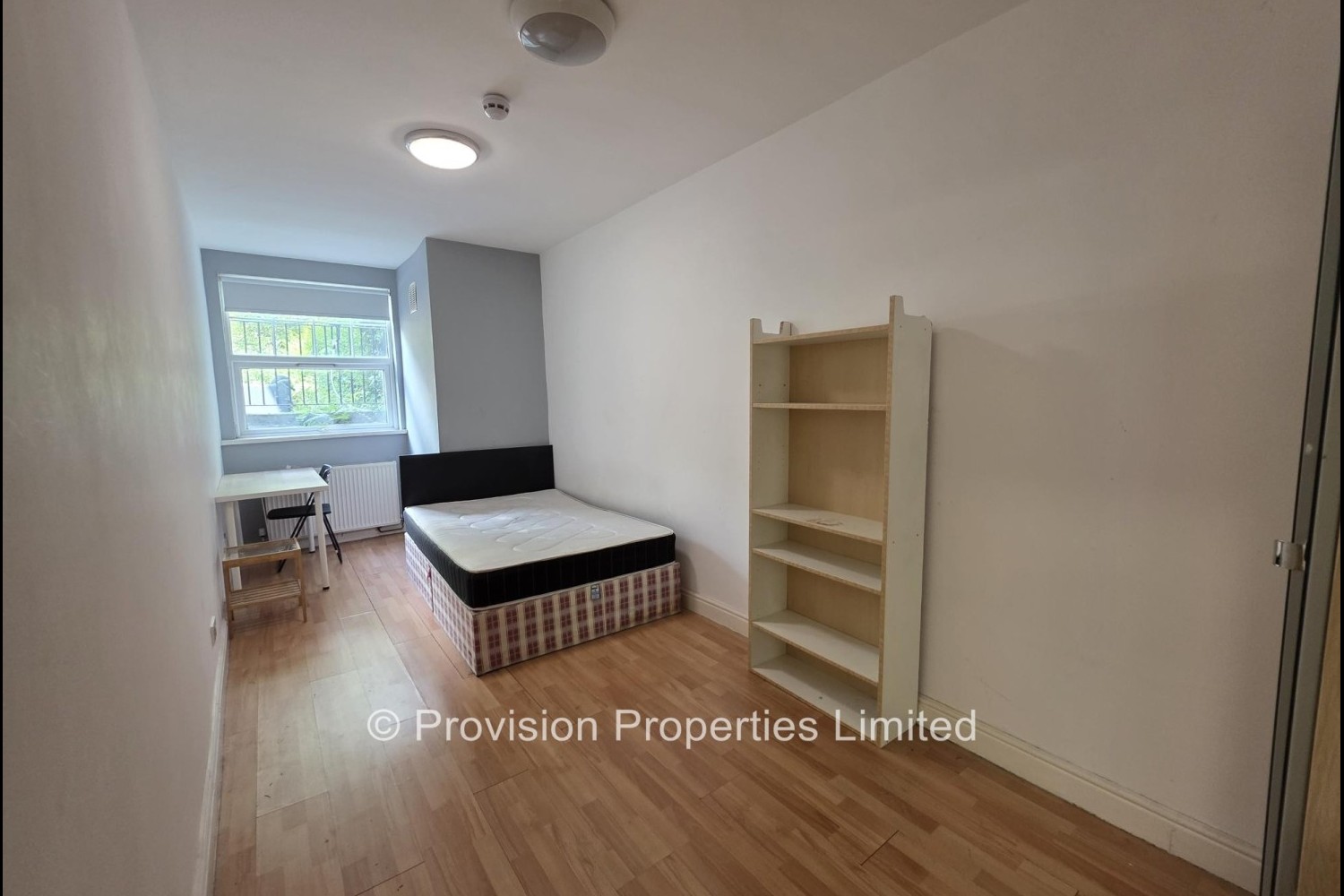 Cardigan+Road%2C+Hyde+Park%2C+LS6