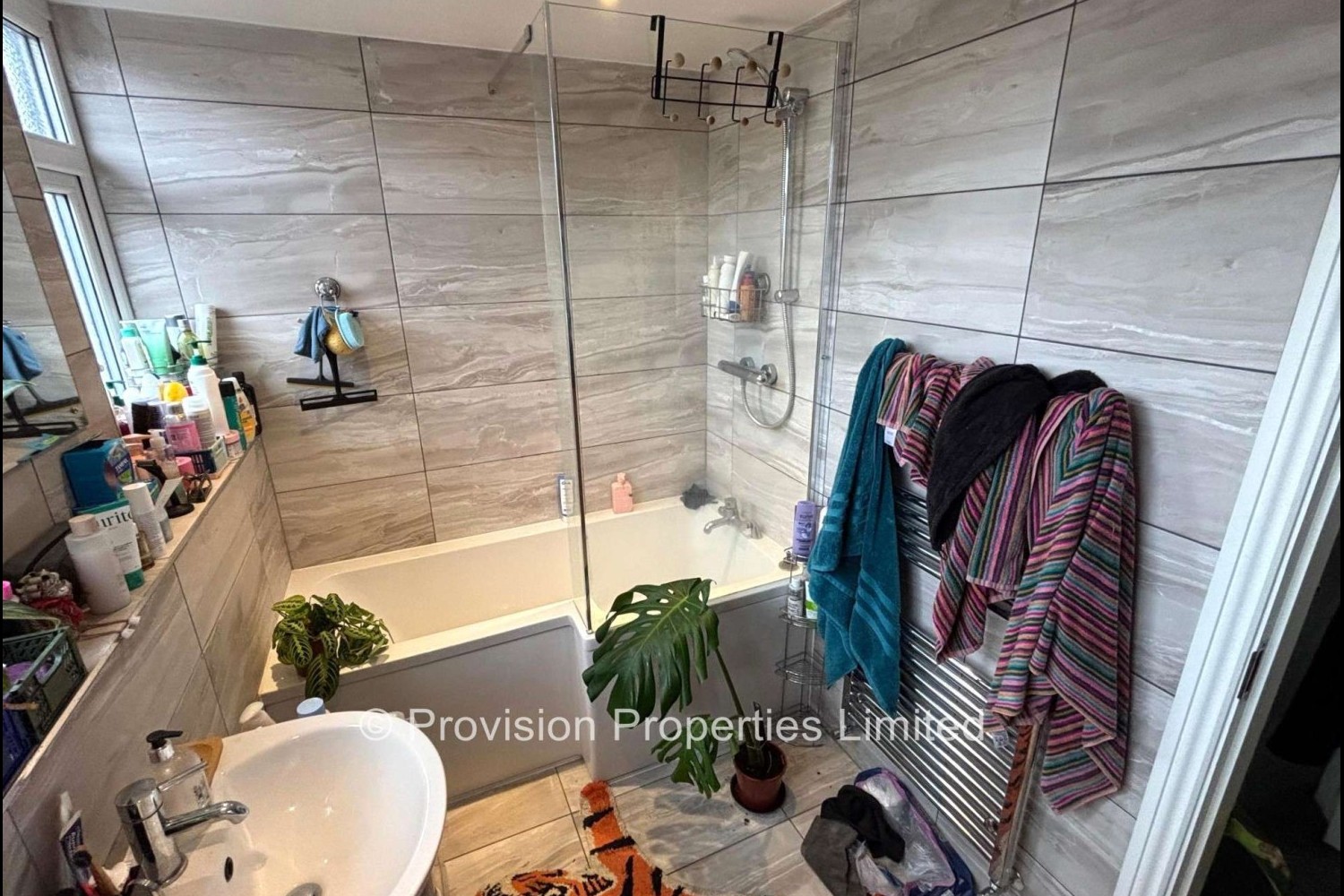 Cardigan+Road%2C+Hyde+Park%2C+LS6