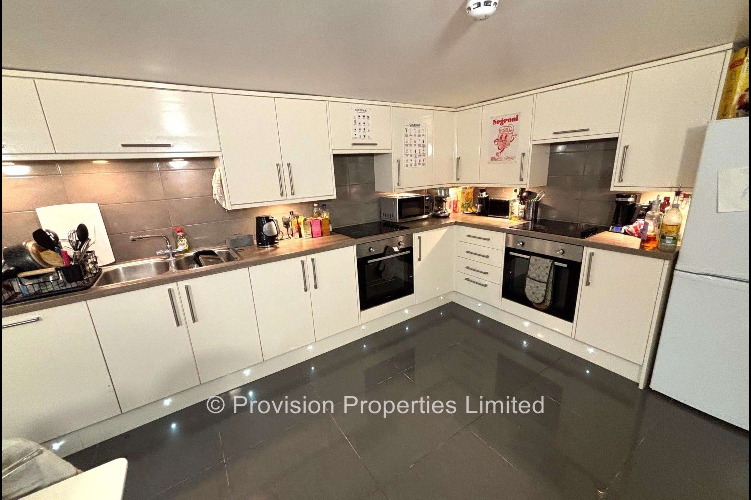 Cardigan+Road%2C+Hyde+Park%2C+LS6