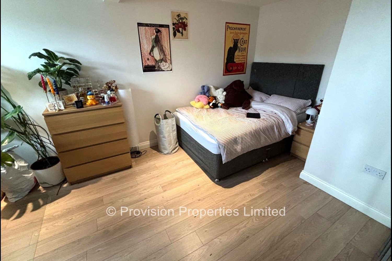 Cardigan+Road%2C+Hyde+Park%2C+LS6