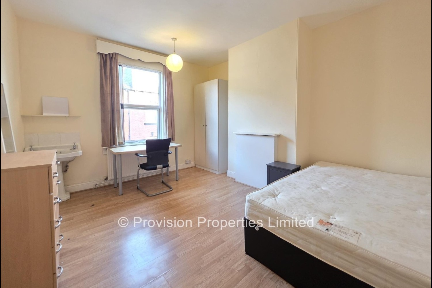 Branksome+Place%2C+Hyde+Park%2C+LS6