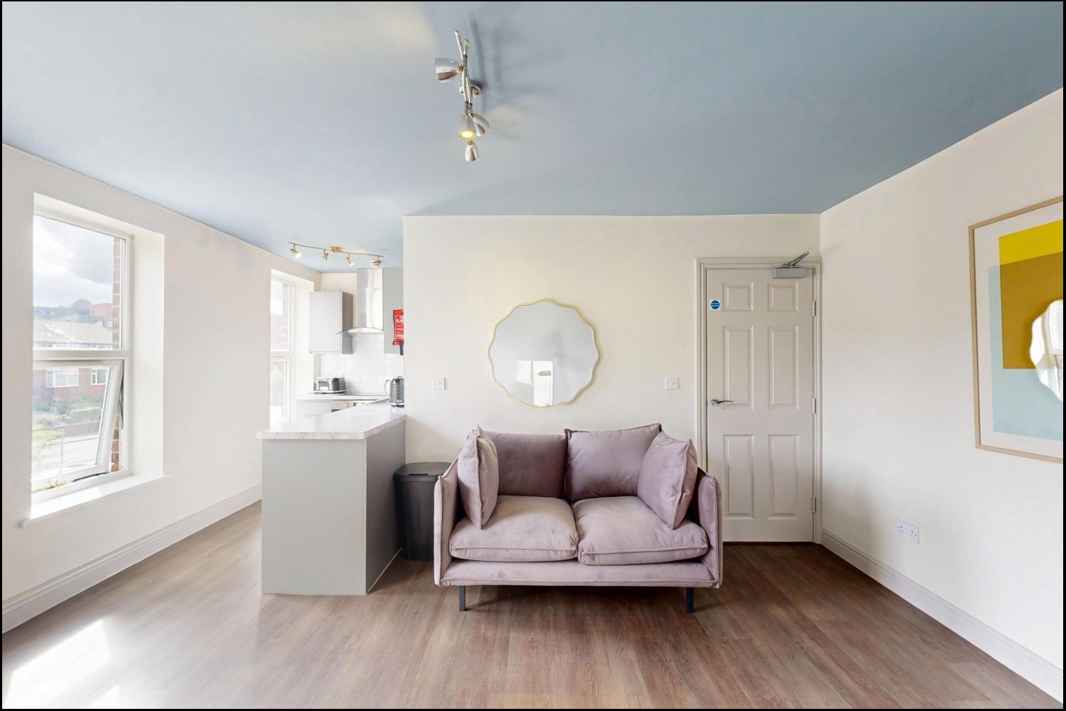 2 Bedroom near Uni of Leeds