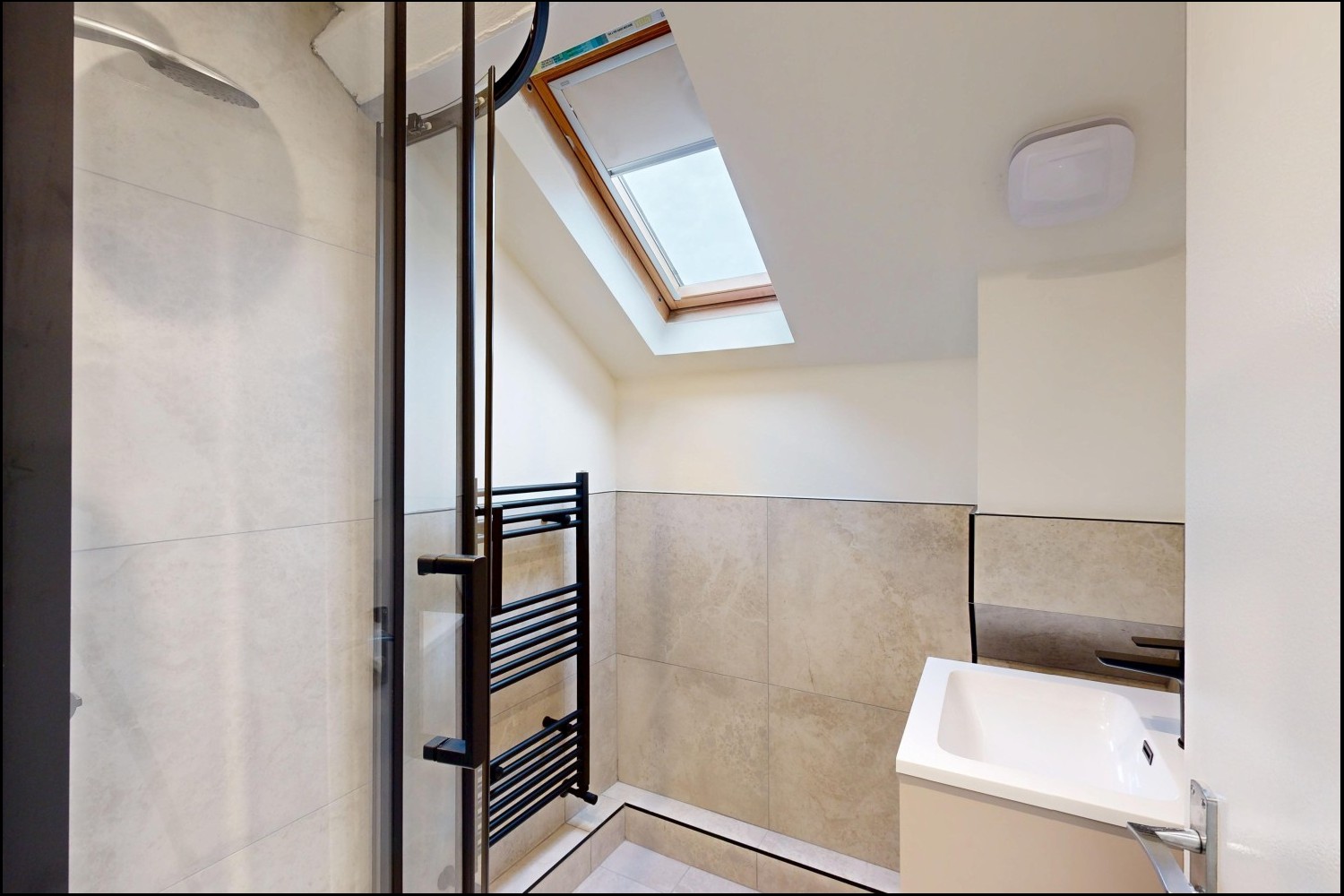 Chestnut+Avenue%2C+Hyde+Park%2C+LS6