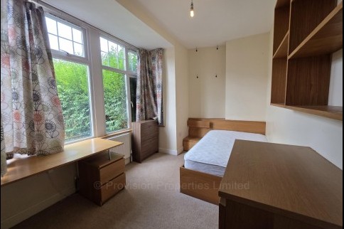 Headingley+Avenue%2C+Headingley%2C+LS6