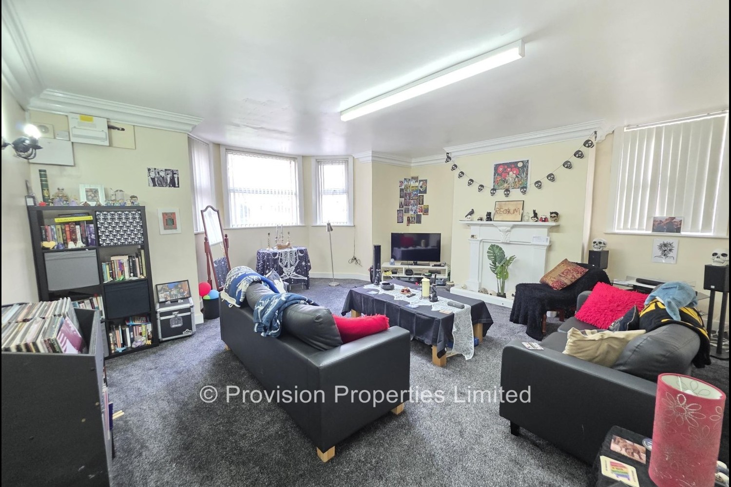 2 Bedroom Houses Flats in Leeds LS6