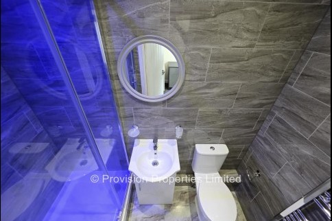 Cardigan+Road%2C+Headingley%2C+LS6