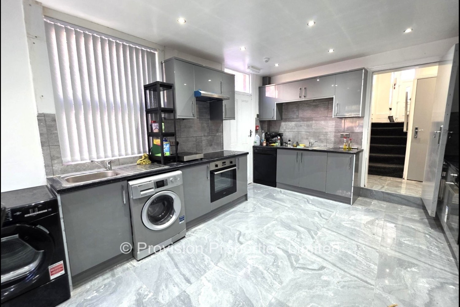 Bainbrigge+Road%2C+Hyde+Park%2C+LS6