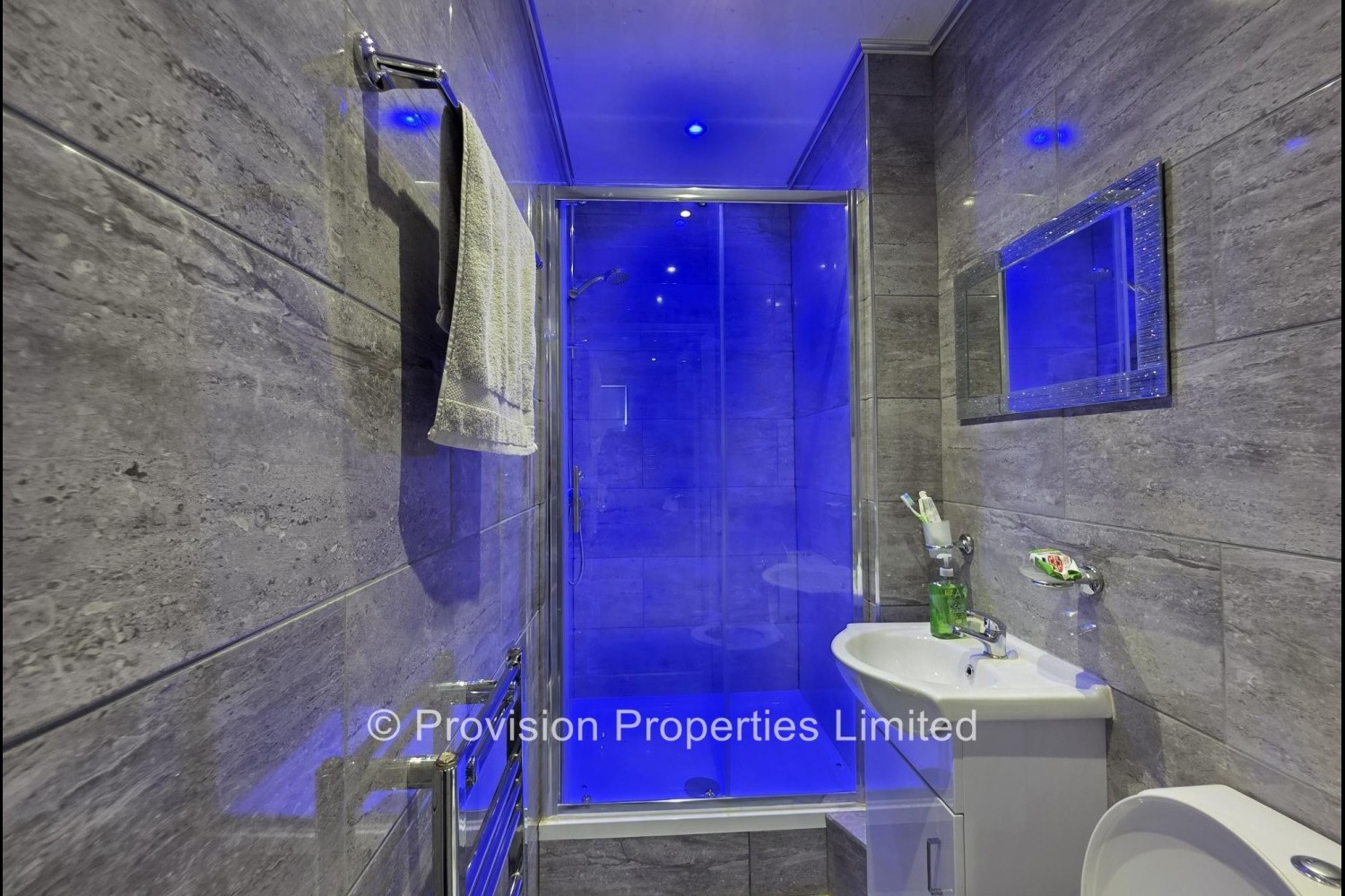 Bainbrigge+Road%2C+Hyde+Park%2C+LS6