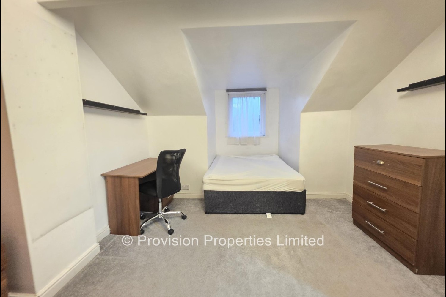 Delph+Lane%2C+Woodhouse%2C+LS6