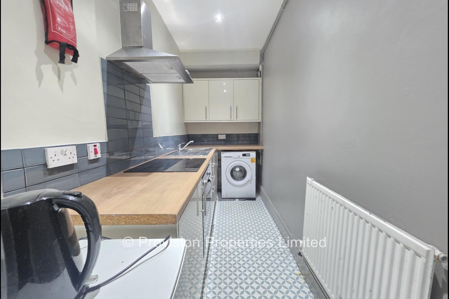 Delph+Lane%2C+Woodhouse%2C+LS6