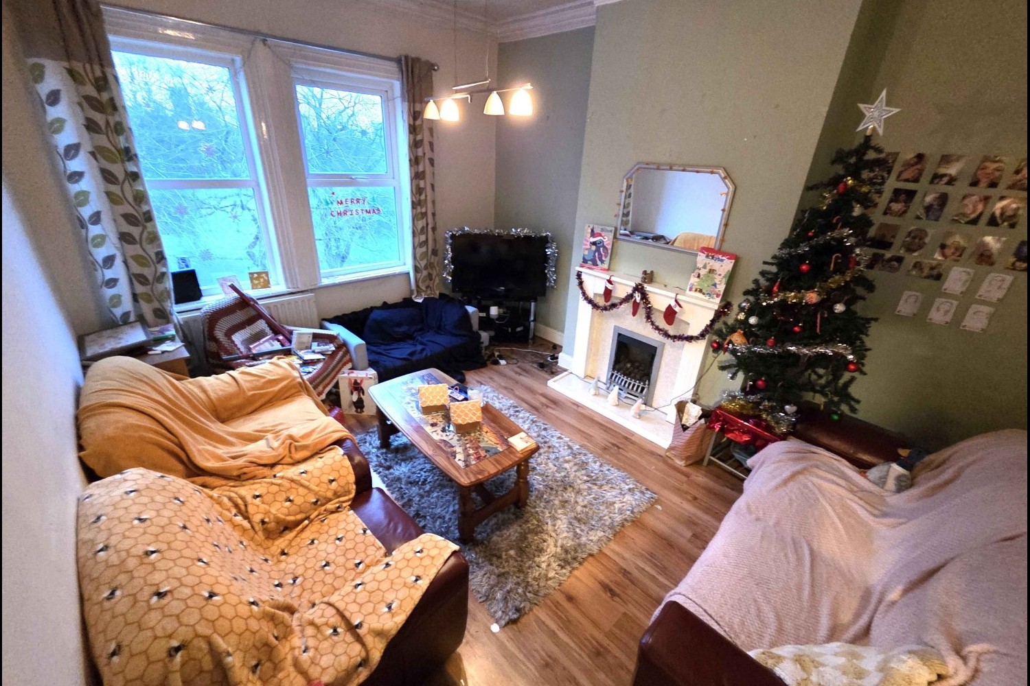 4 Bedroom 2 Bathrooms