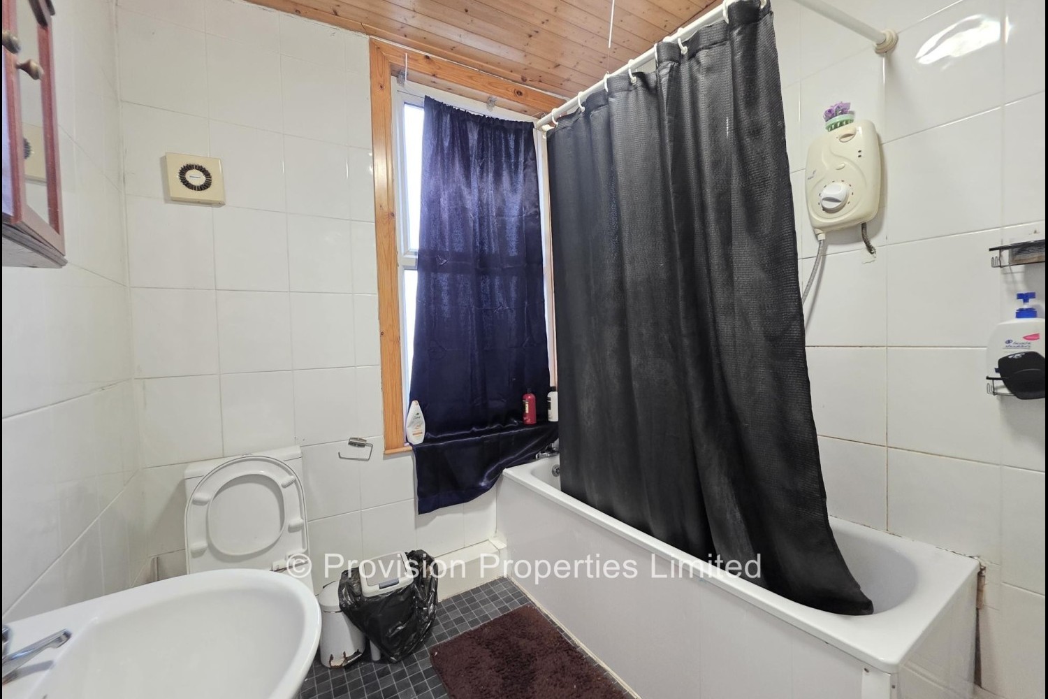 Graham+Avenue%2C+Burley%2C+LS4