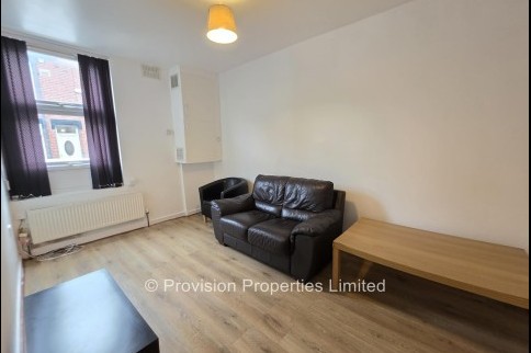 1 Bedroom Flats in Hyde Park, Leeds