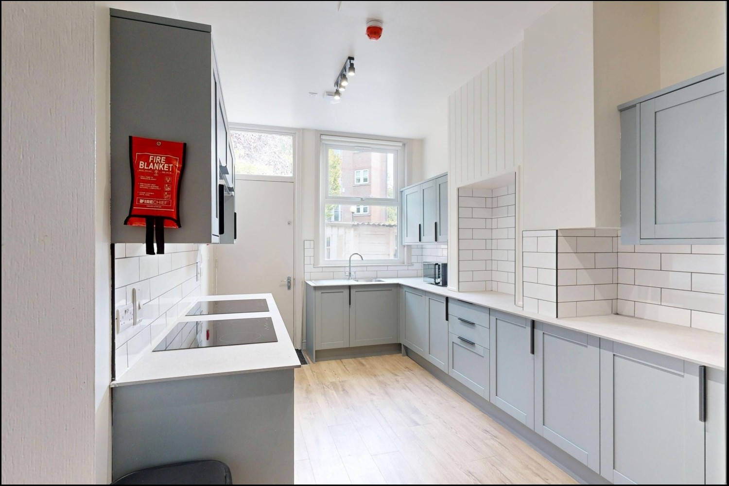 Ash+Grove%2C+Hyde+Park%2C+LS6