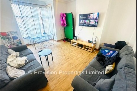 6 Bedroom Ebberston Terrace