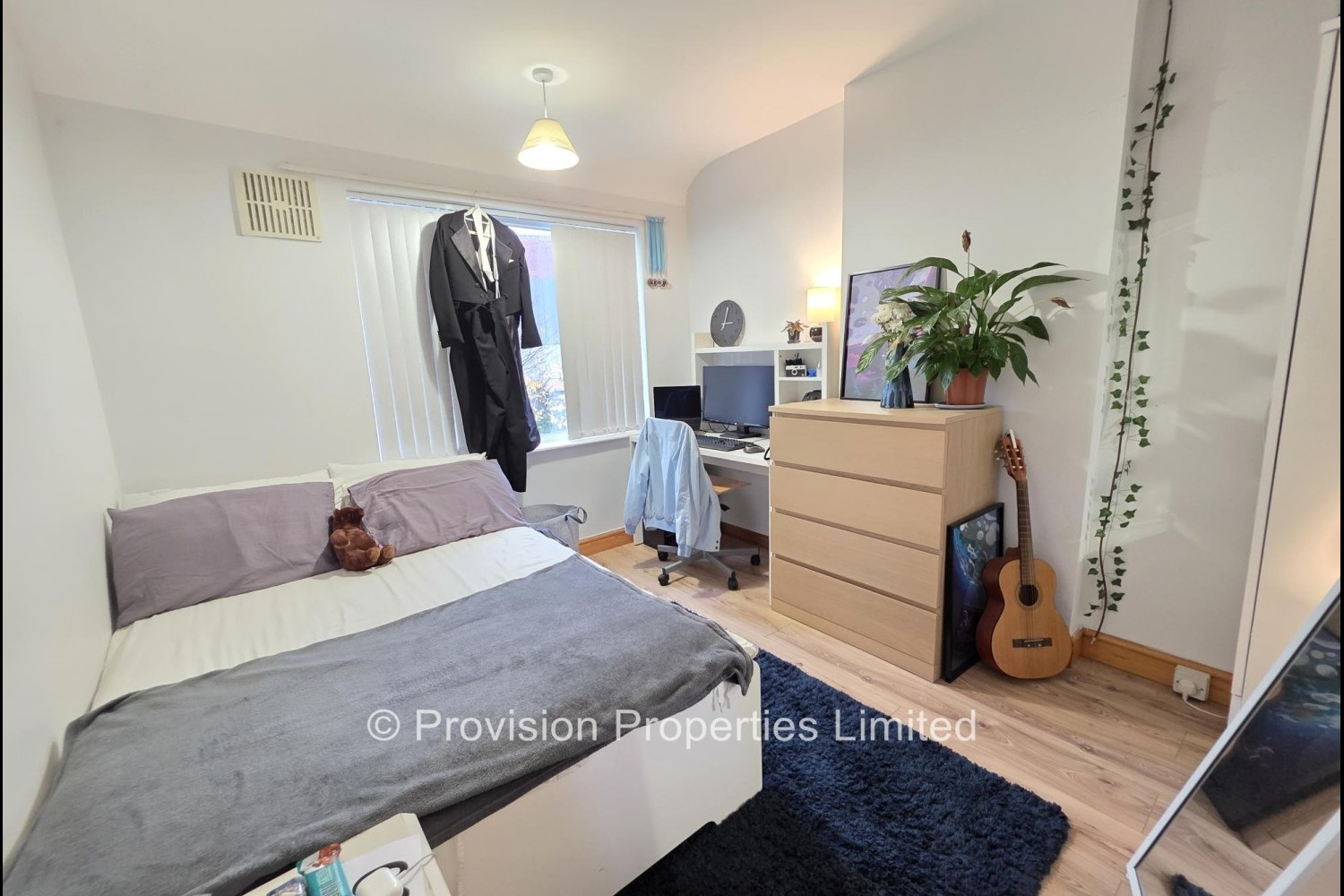 Kelso+Gardens%2C+Hyde+Park%2C+LS2